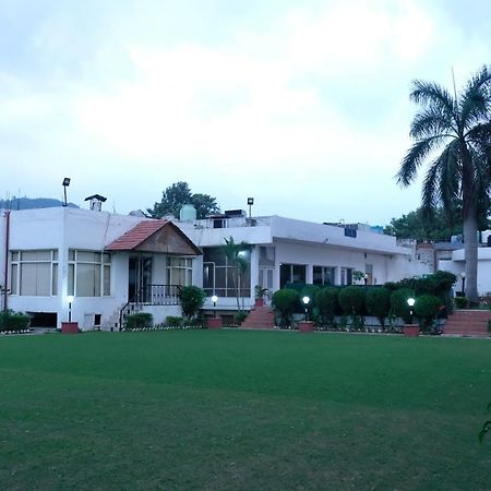 Black Mango Resort Kala Amb 外观 照片