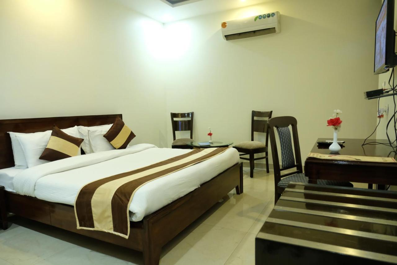 Black Mango Resort Kala Amb 外观 照片
