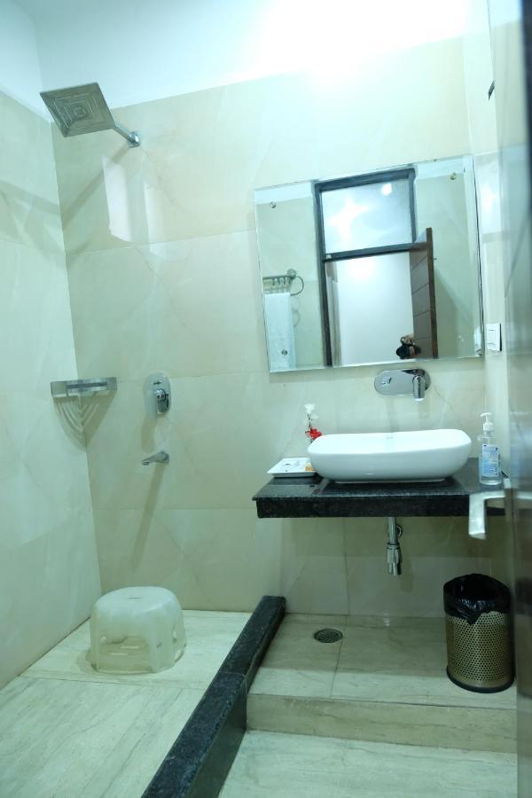 Black Mango Resort Kala Amb 外观 照片