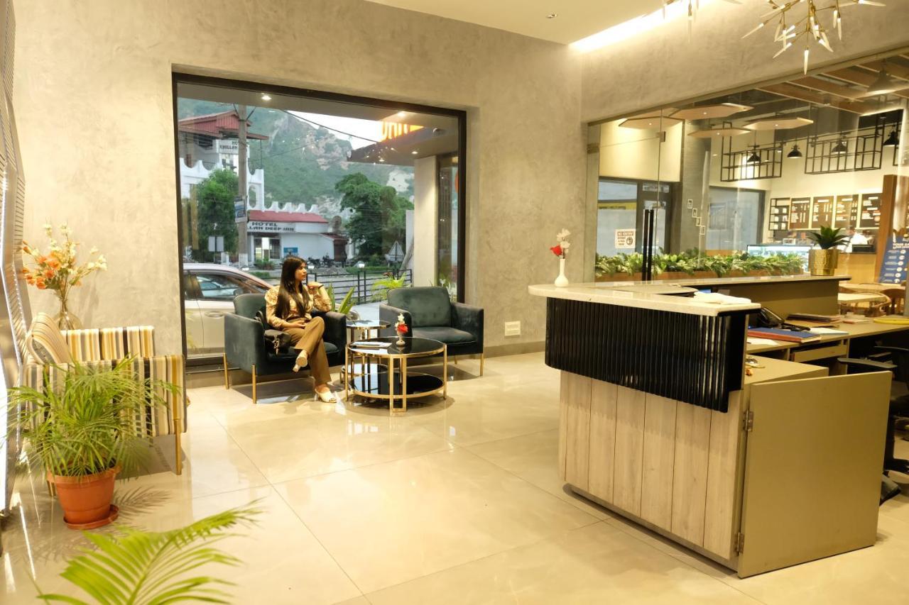 Black Mango Resort Kala Amb 外观 照片