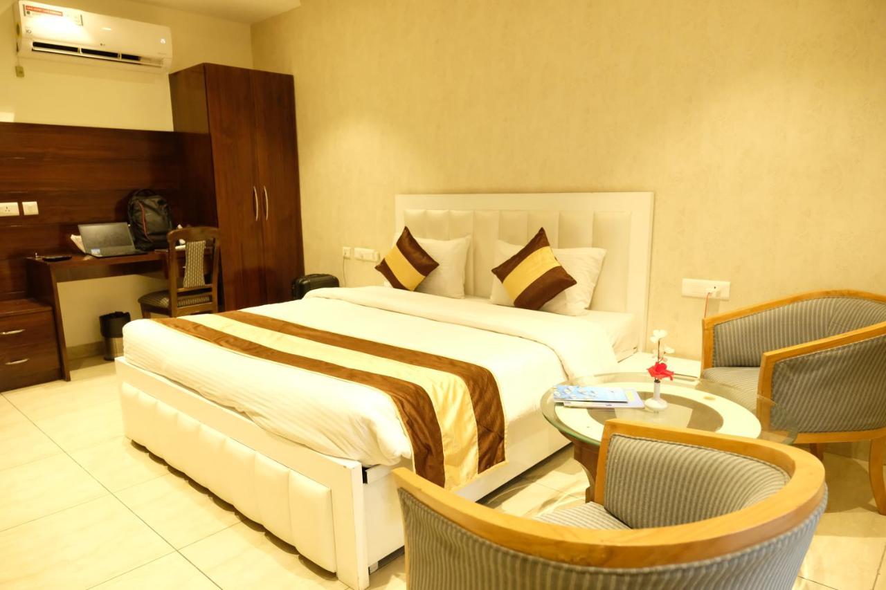 Black Mango Resort Kala Amb 外观 照片