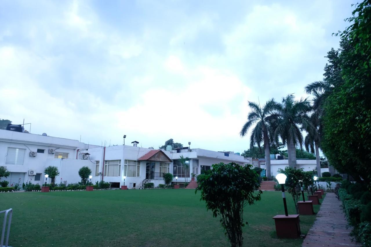 Black Mango Resort Kala Amb 外观 照片