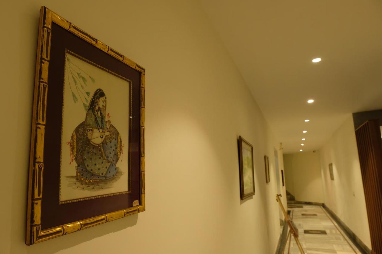 Black Mango Resort Kala Amb 外观 照片