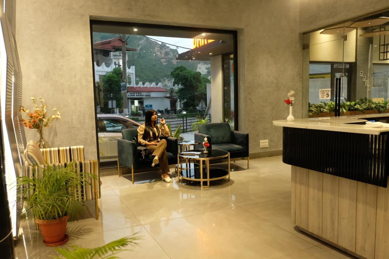 Black Mango Resort Kala Amb 外观 照片