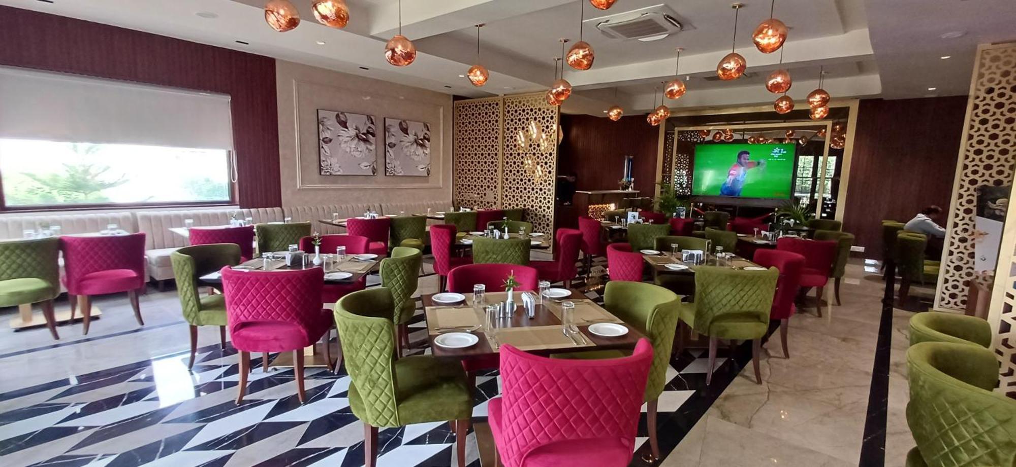 Black Mango Resort Kala Amb 外观 照片